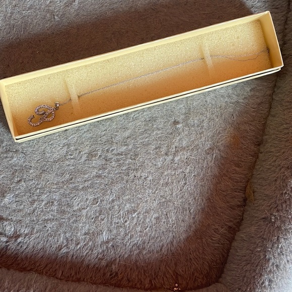 925 Silver Necklace with a p pendant - Picture 1 of 3